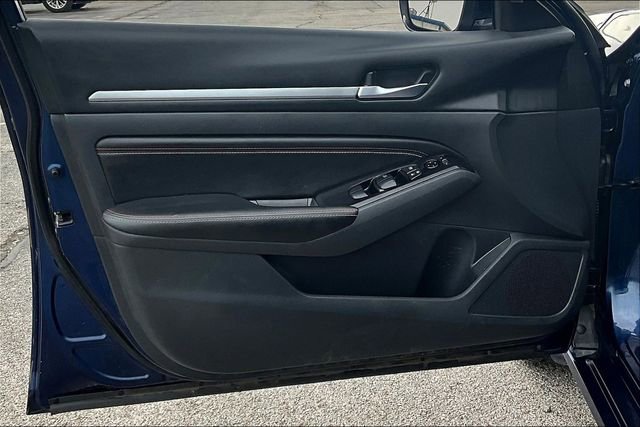 Used 2023 Nissan Altima 2.0 SR image 20