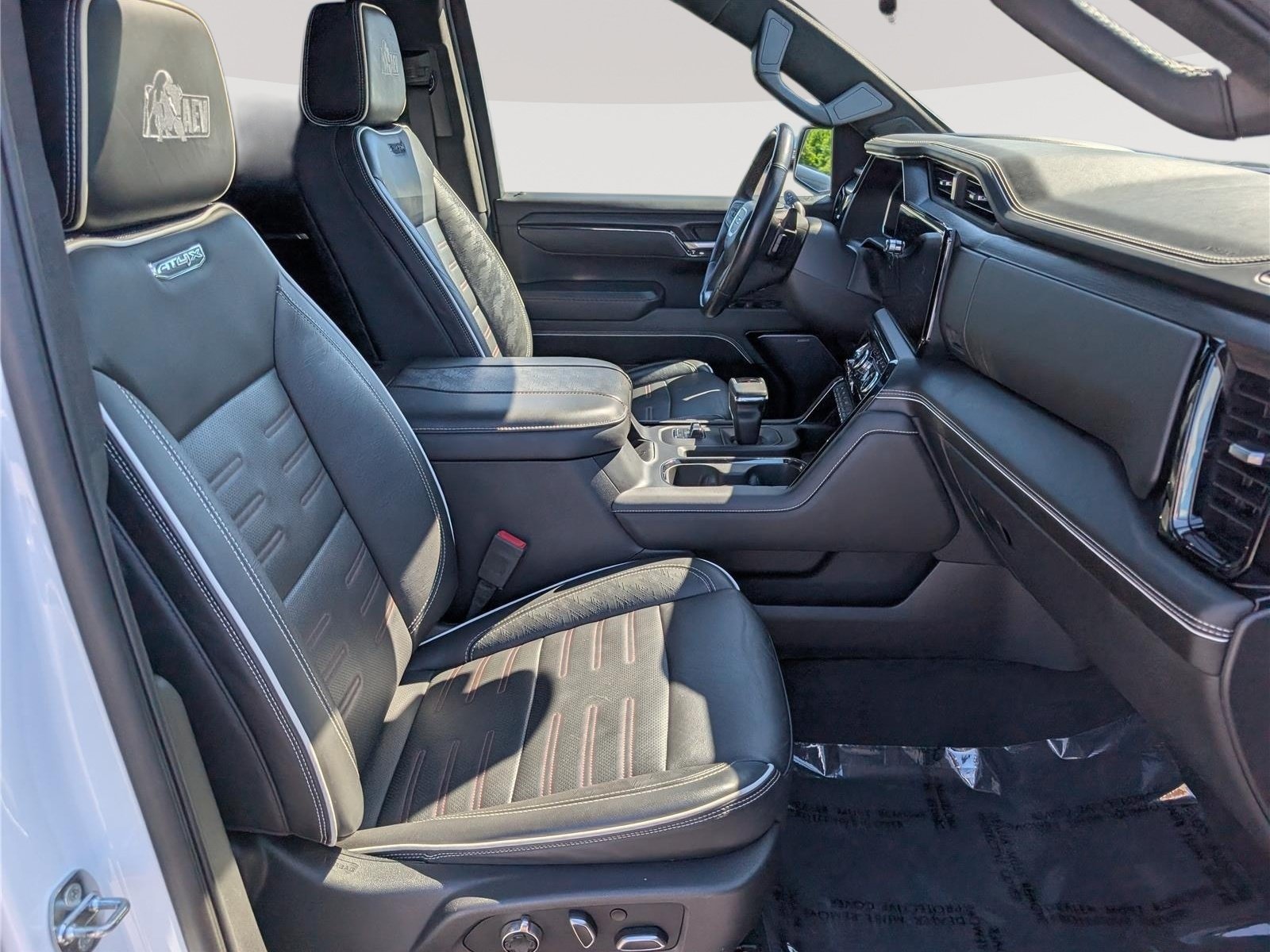 Used 2023 GMC Sierra 1500 AT4X w/ AT4X AEV Edition AWD/4WD image 12