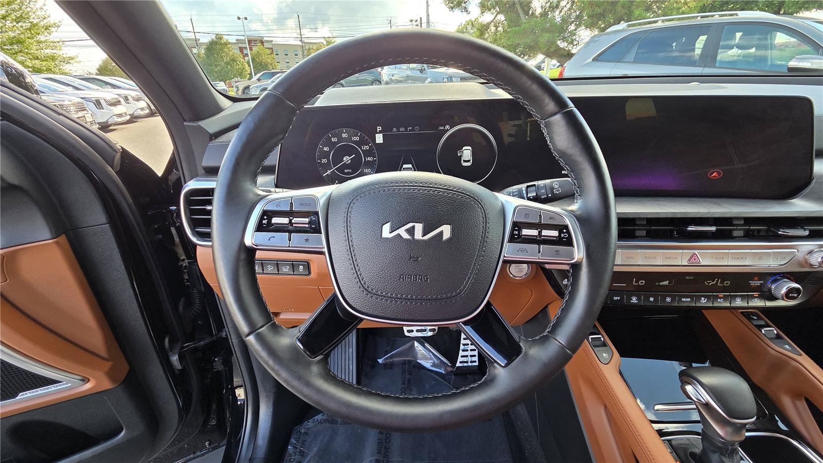 Certified 2024 Kia Telluride SX X-Line AWD/4WD image 18