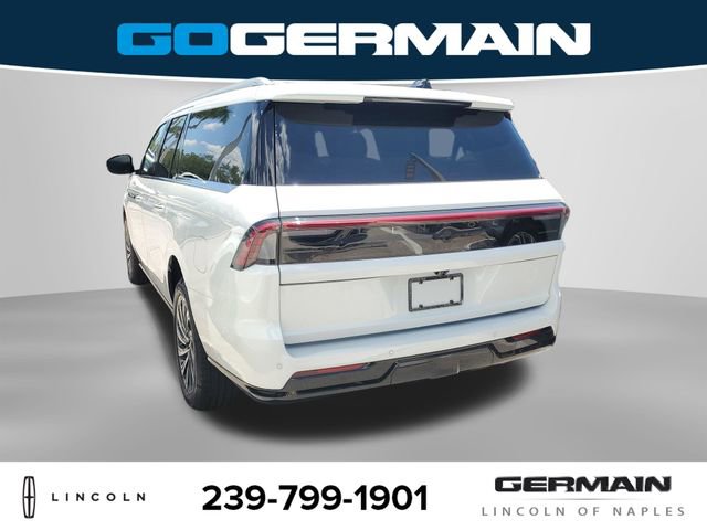 New 2026 Lincoln Navigator L Black Label AWD/4WD image 10