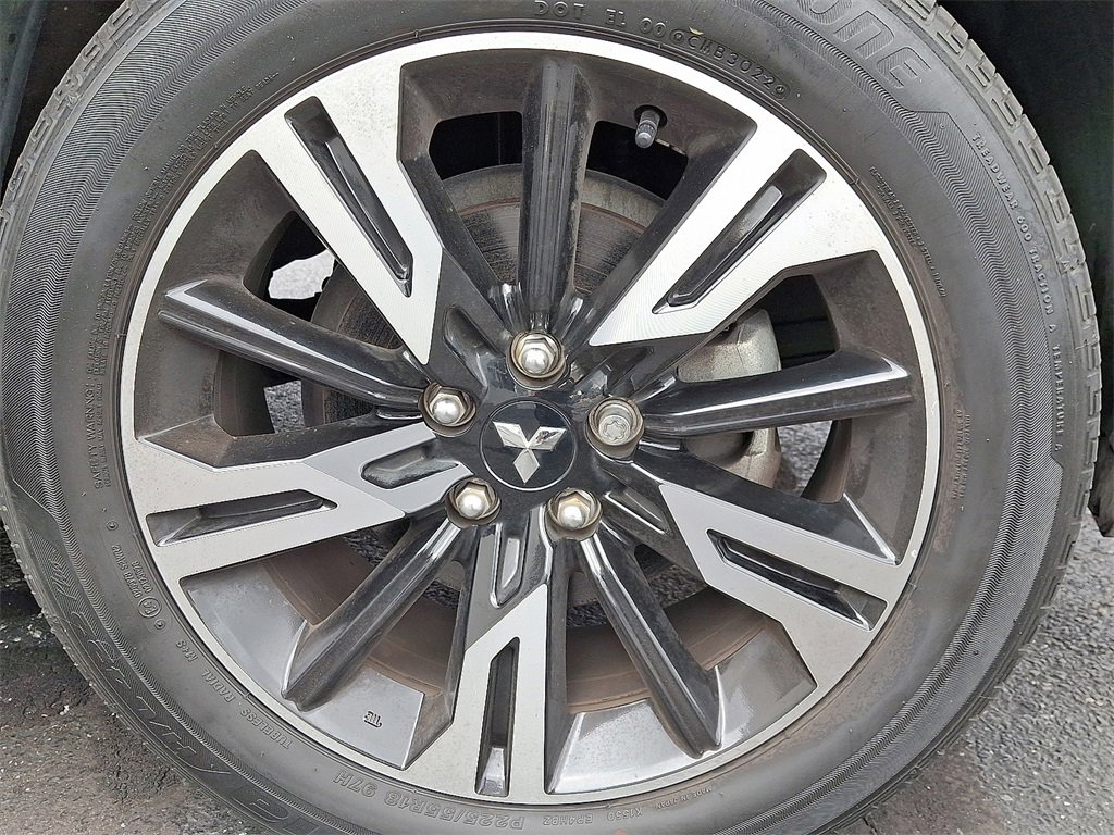 Used 2023 Mitsubishi Eclipse Cross SE image 11