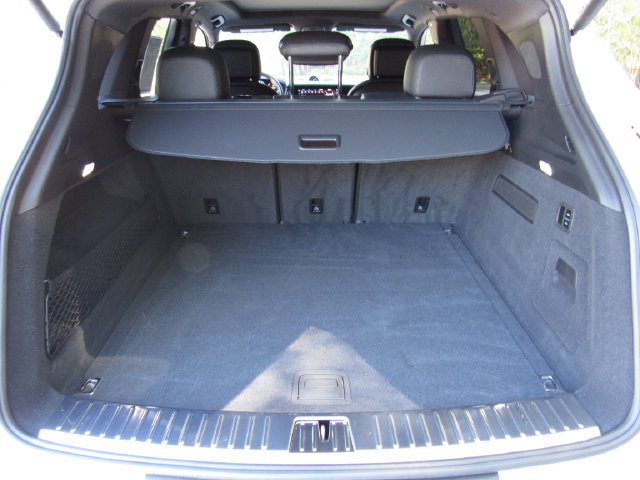 Certified 2025 Porsche Cayenne S AWD/4WD image 17