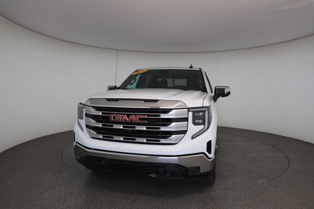 Used 2023 GMC Sierra 1500 SLE AWD/4WD image 32