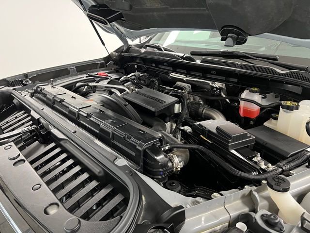 Used 2024 GMC Sierra 3500 AT4 w/ AT4 Premium Plus Package image 59