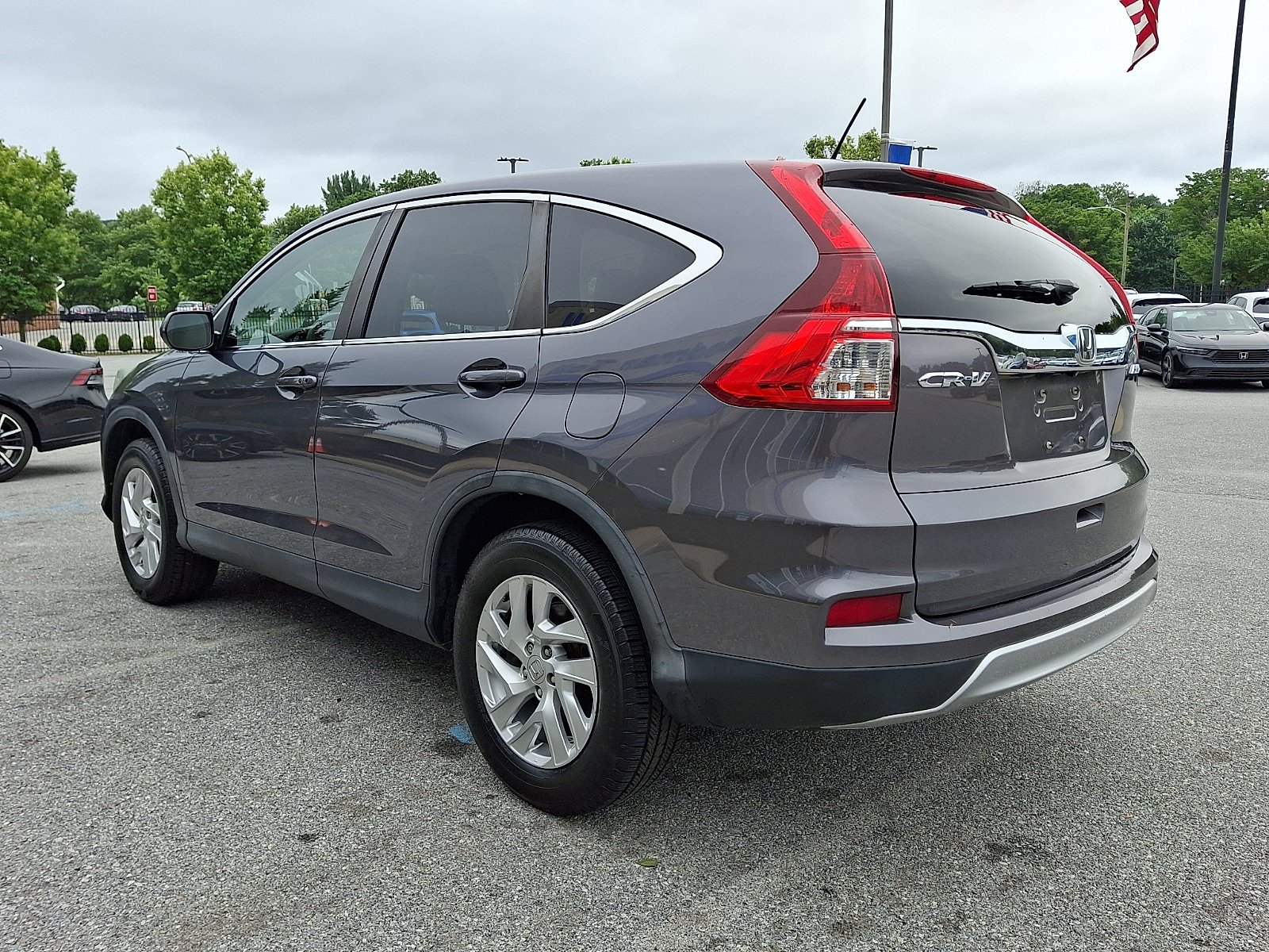 Used 2015 Honda CR-V EX image 4