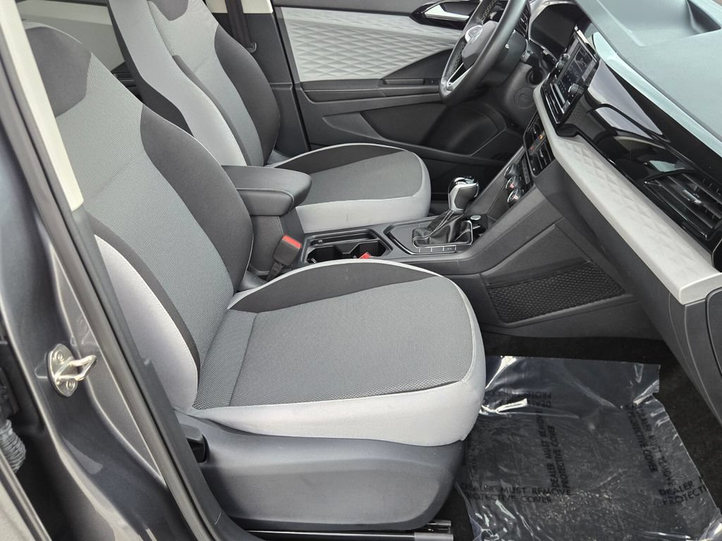 Certified 2024 Volkswagen Taos S FWD image 16