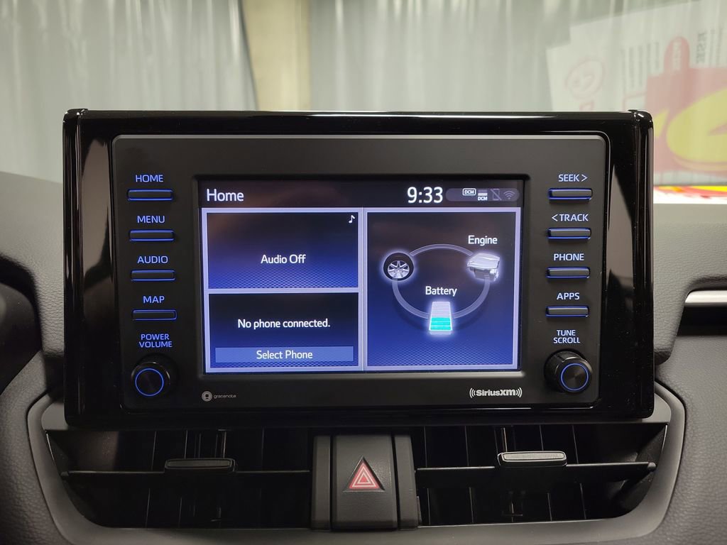 Used 2022 Toyota RAV4 LE AWD/4WD image 18