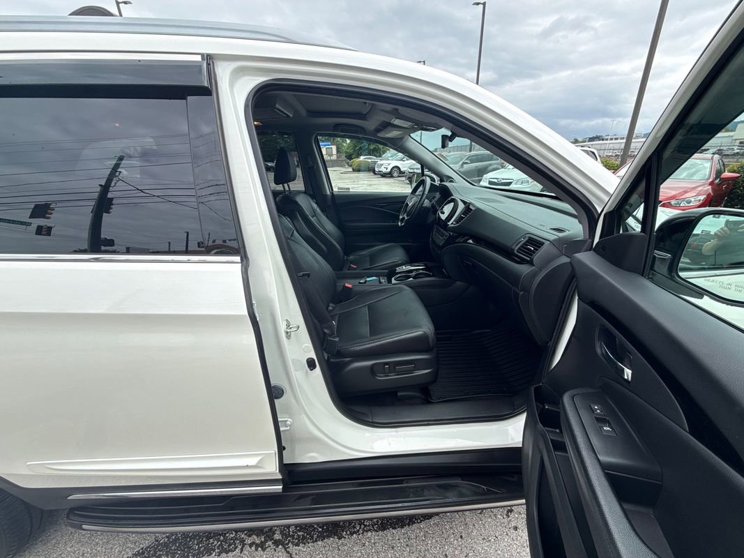 Used 2019 Honda Pilot Elite image 19