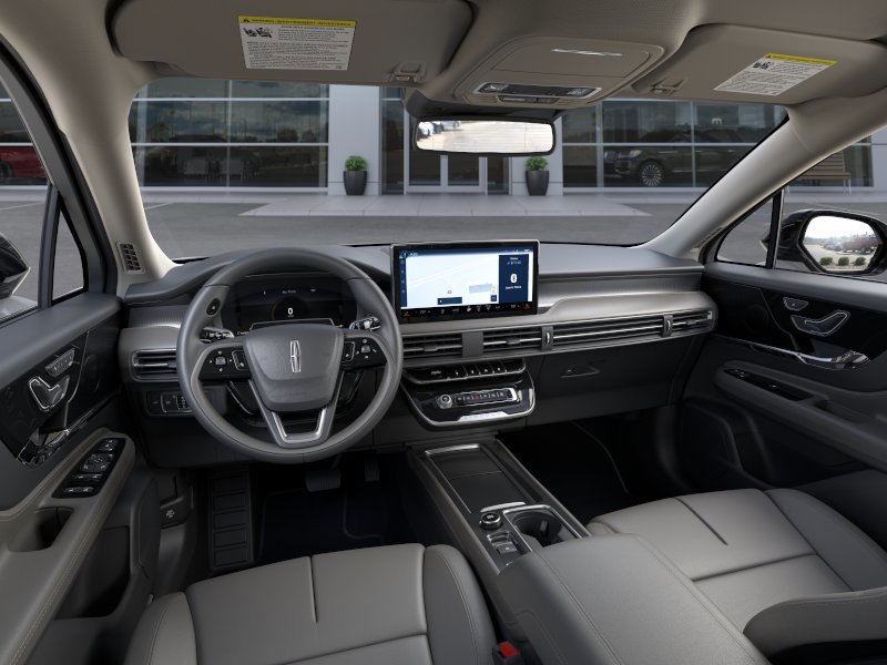 New 2026 Lincoln Corsair Premiere image 9