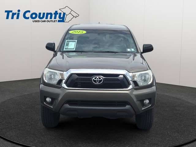 Used 2015 Toyota Tacoma 4x4 Double Cab w/ SR5 Package image 2