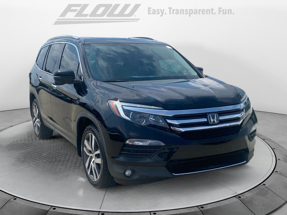 Used 2017 Honda Pilot Touring video 1