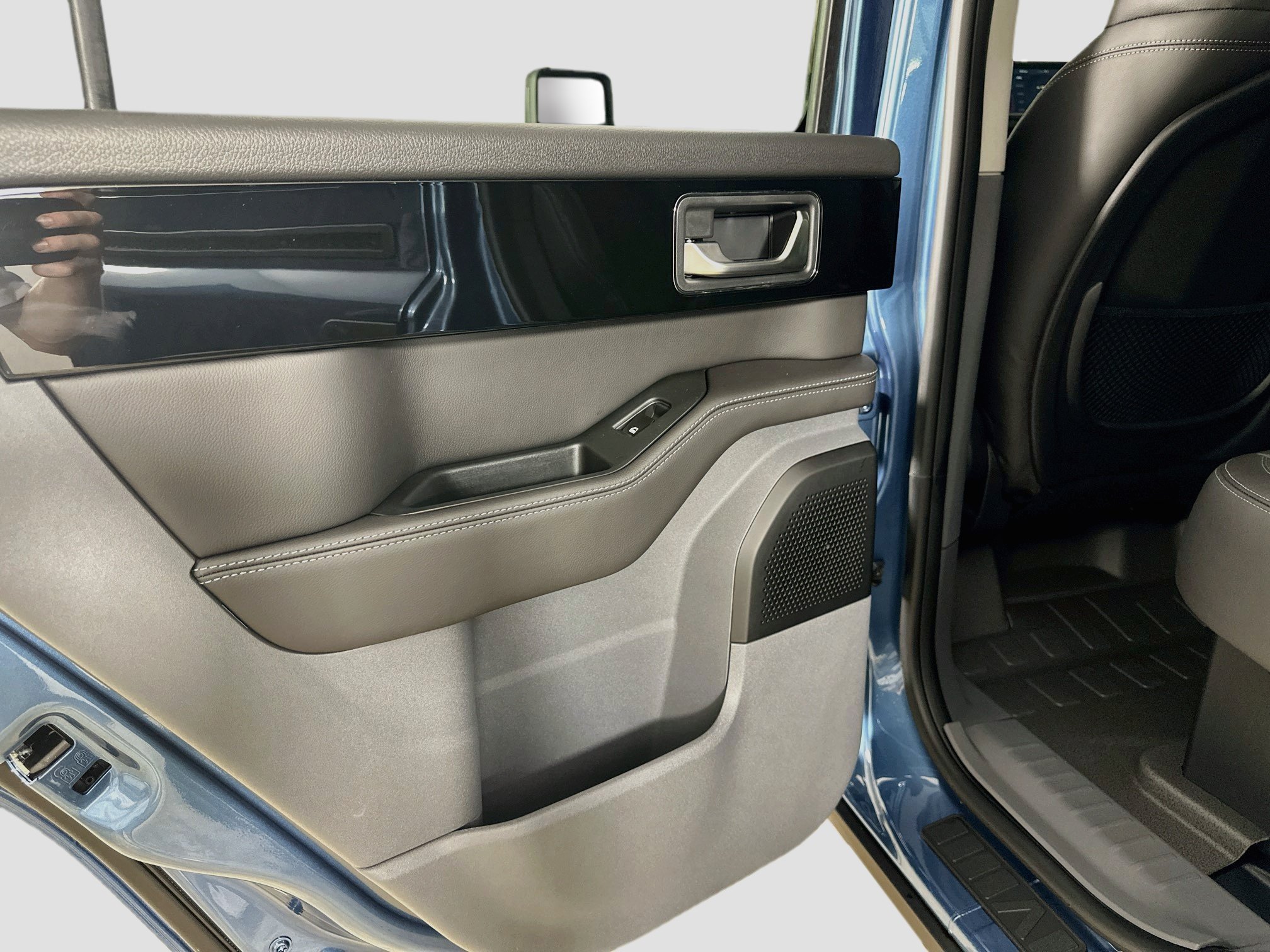 New 2026 INEOS Grenadier Station Wagon AWD/4WD image 37