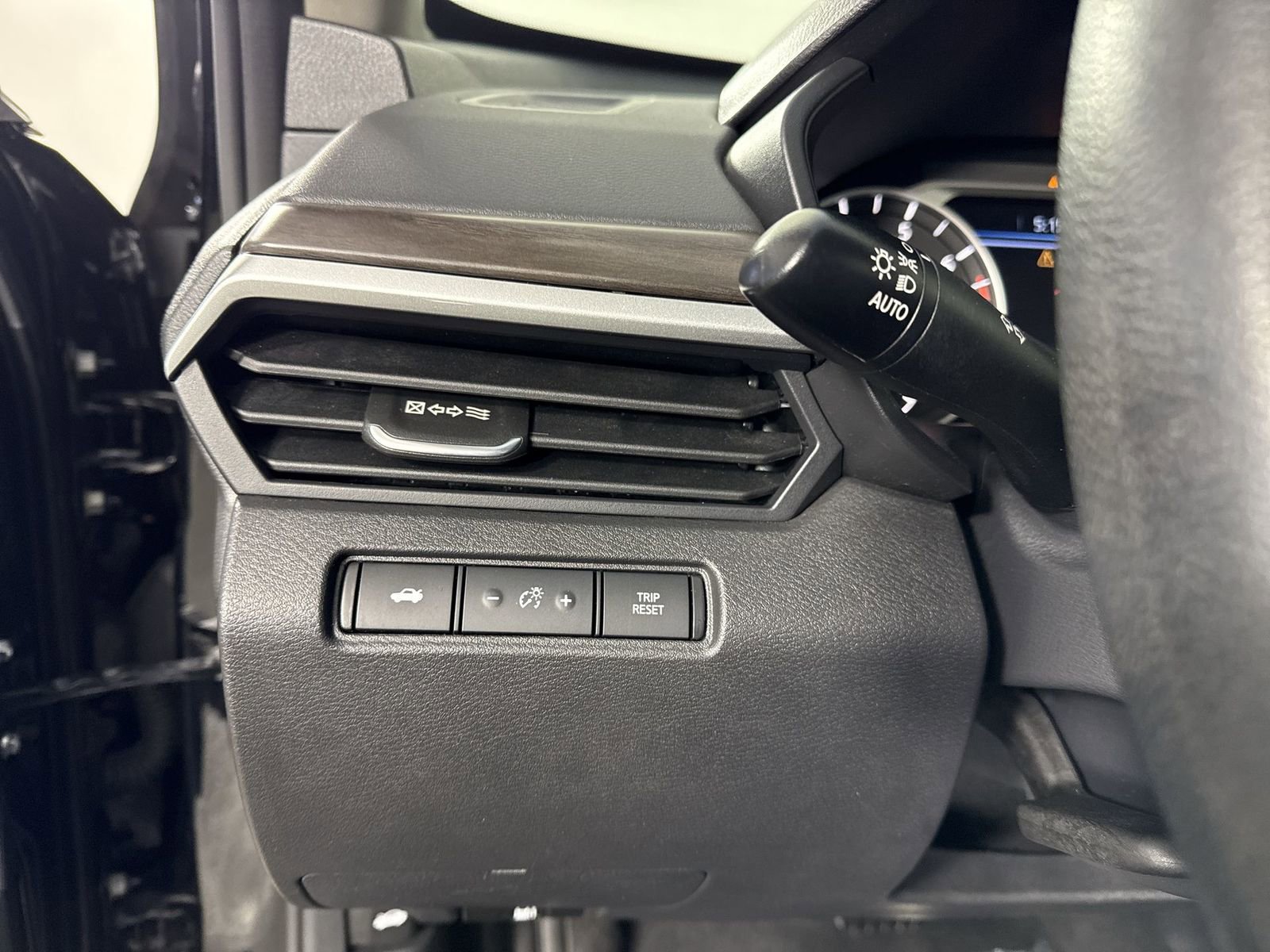 Certified 2024 Nissan Altima 2.5 SV image 16