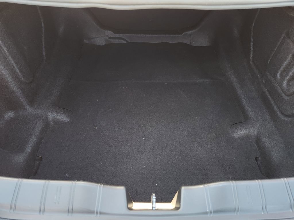 Used 2016 Chevrolet Camaro SS image 38