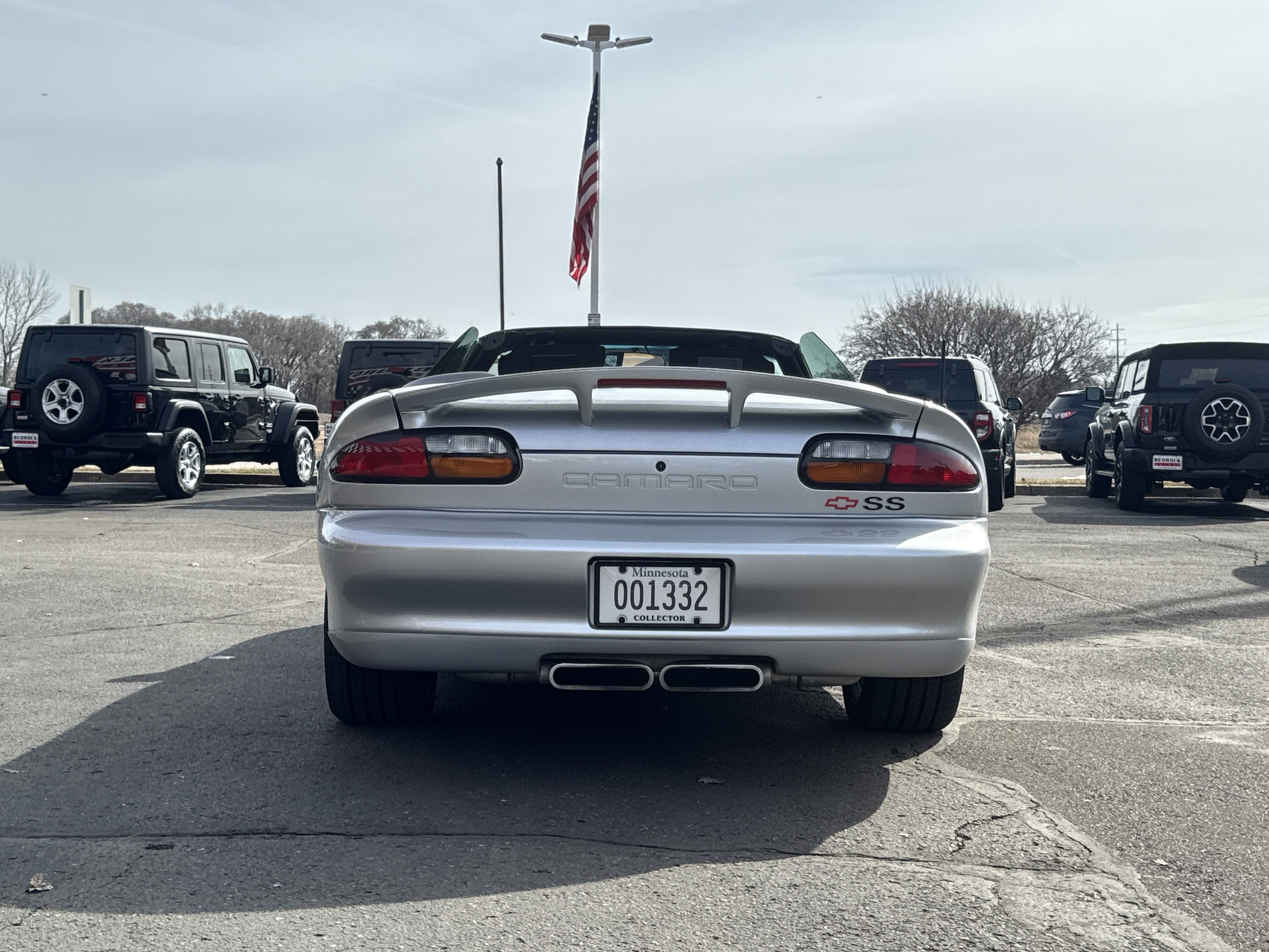 Used 2002 Chevrolet Camaro Z28 w/ SS Performance/Appearance Pkg image 37