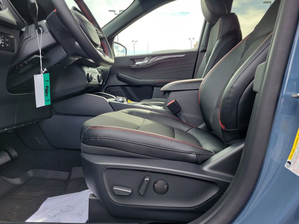 New 2026 Ford Escape ST-Line Select image 17