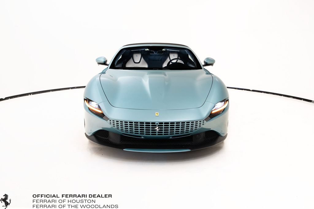 Used 2024 Ferrari Roma Spider RWD image 30