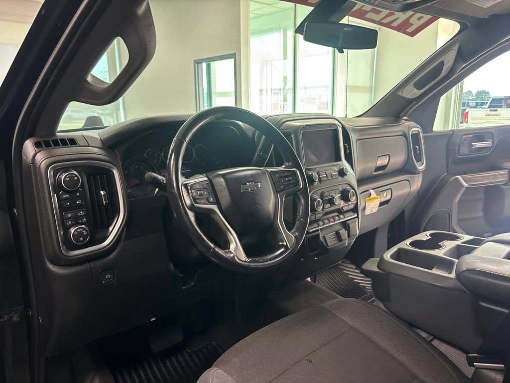 Used 2019 Chevrolet Silverado 1500 RST w/ All-Star Edition AWD/4WD image 16