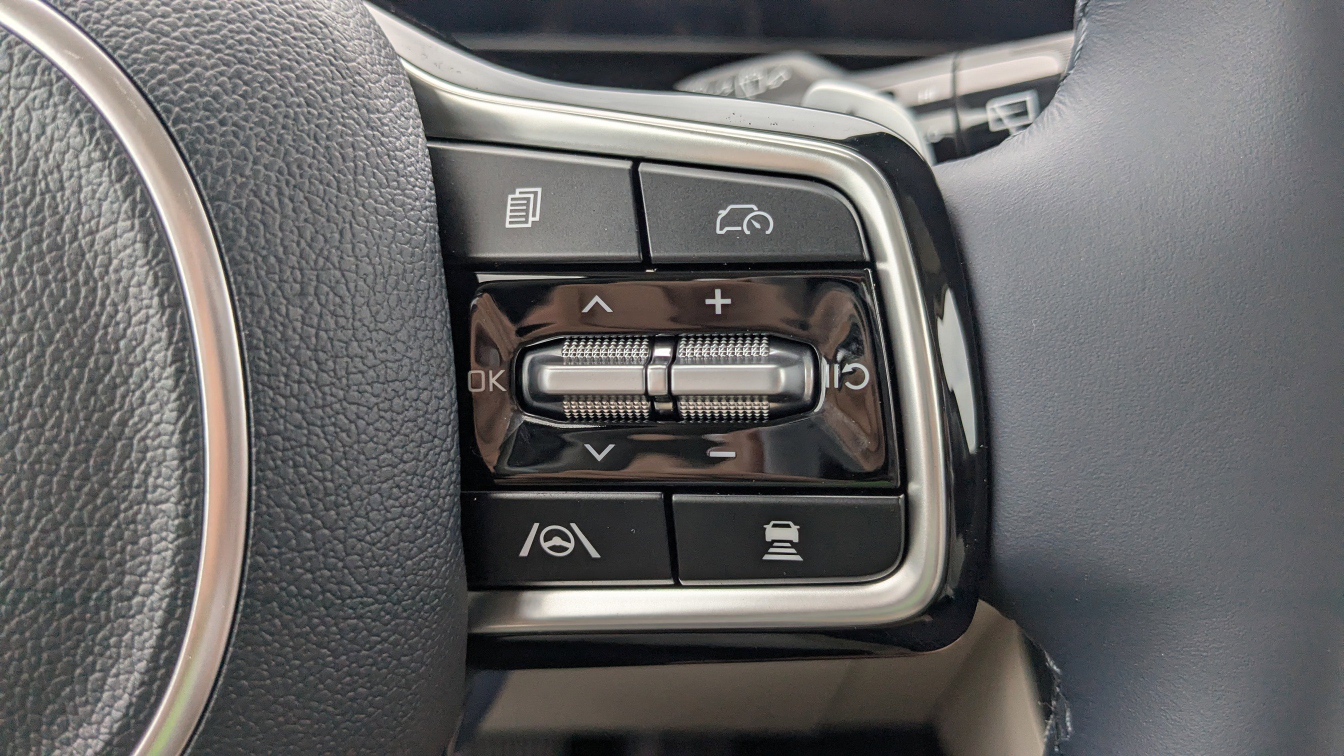 New 2026 Kia Carnival SX Prestige image 33