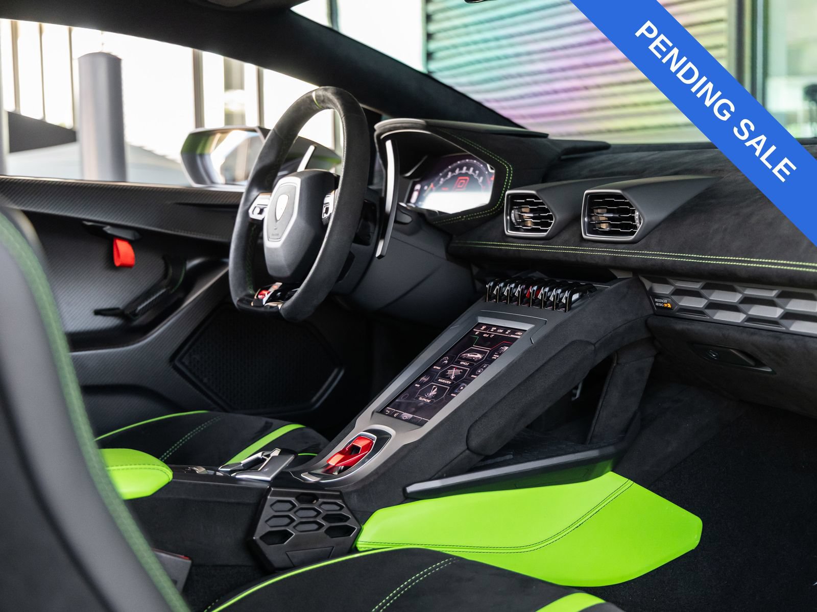 Used 2023 Lamborghini Huracan STO RWD image 68