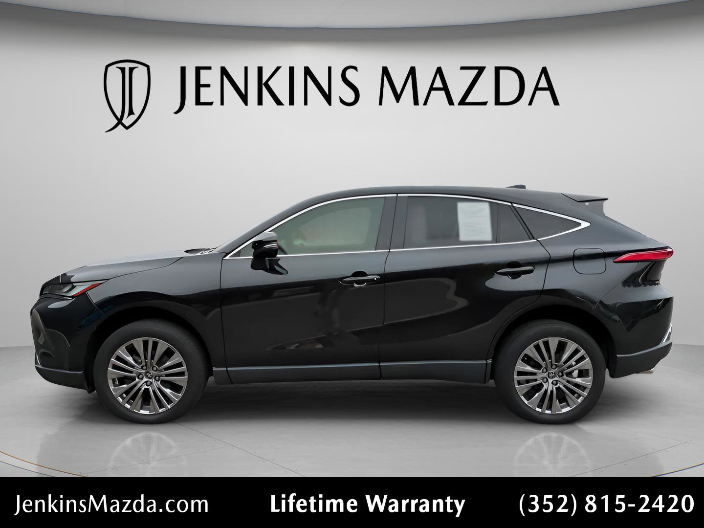 Used 2022 Toyota Venza Limited w/ Advanced Technology Package image 4