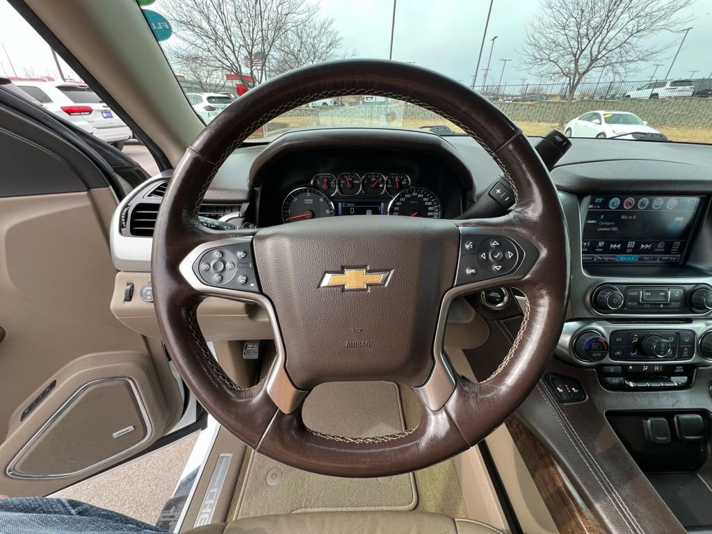Used 2018 Chevrolet Suburban LT w/ LT Signature Package image 43