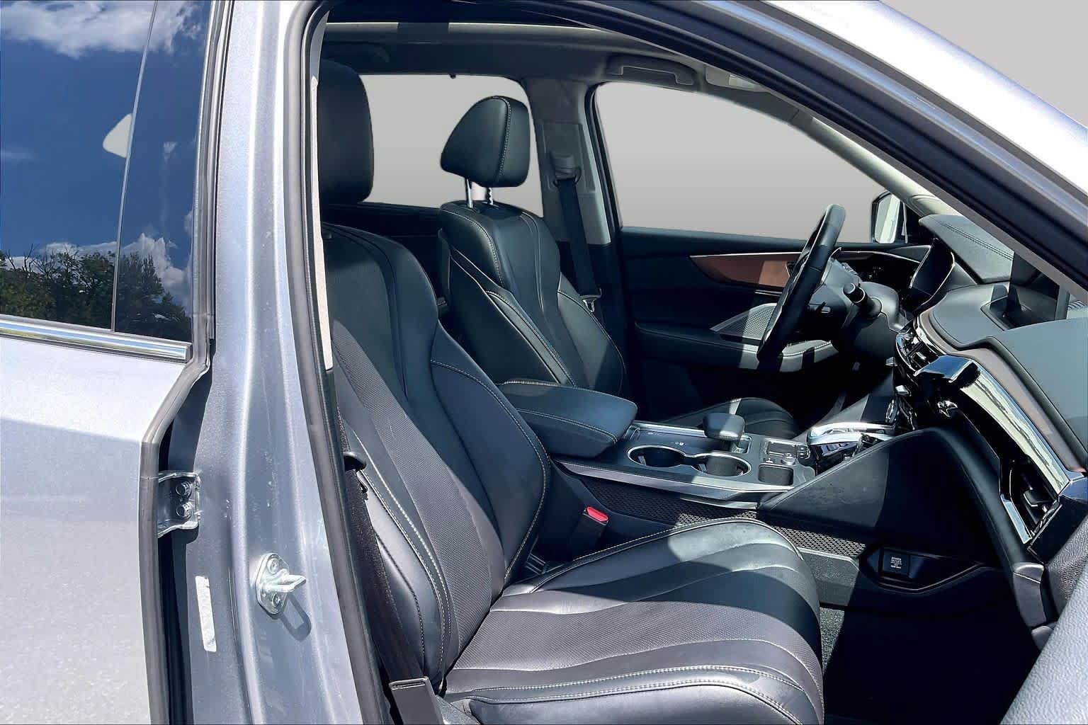 Used 2022 Acura MDX w/ Technology Package AWD/4WD image 8