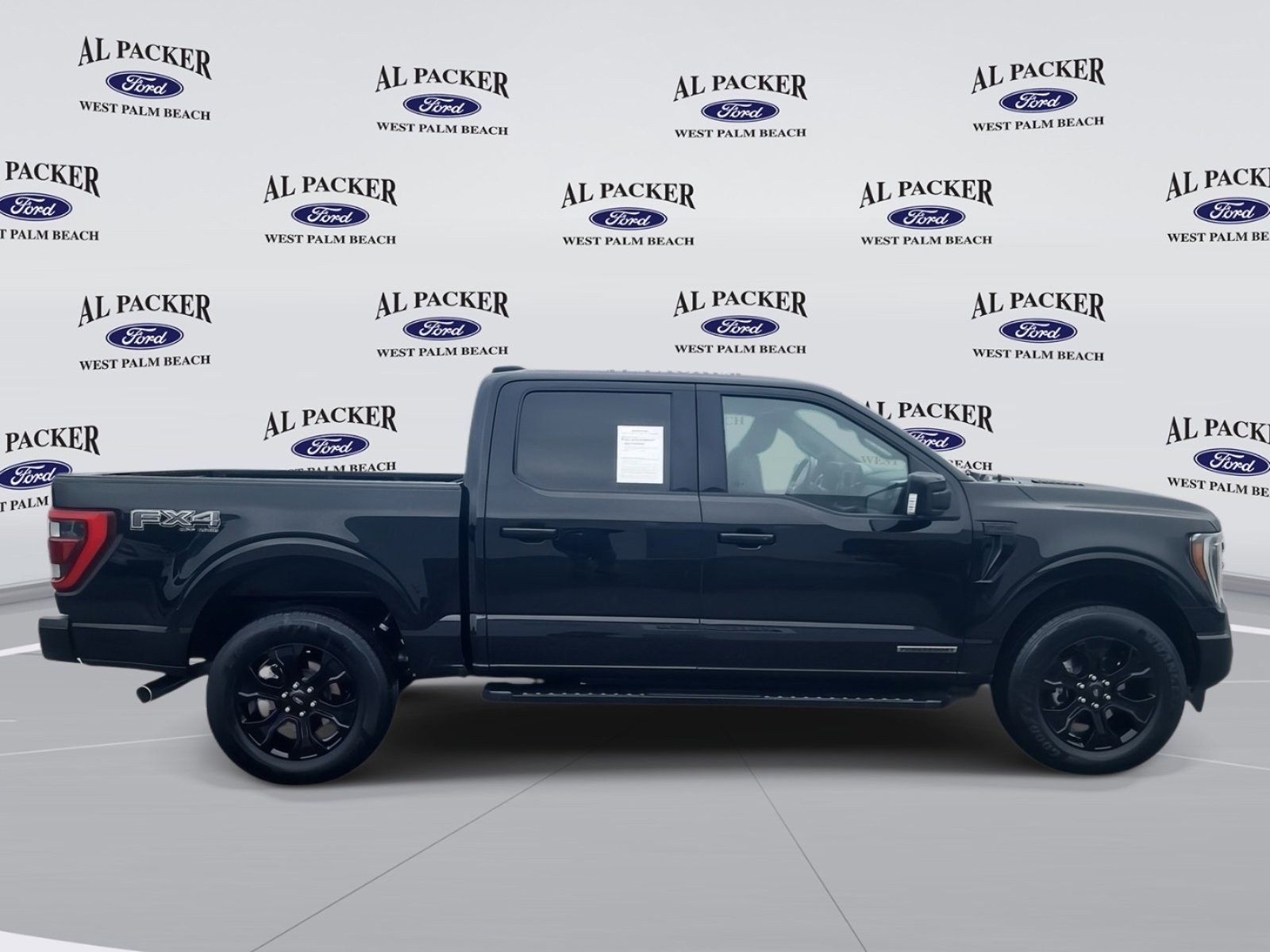 Certified 2022 Ford F150 Lariat w/ Equipment Group 502A High AWD/4WD image 9