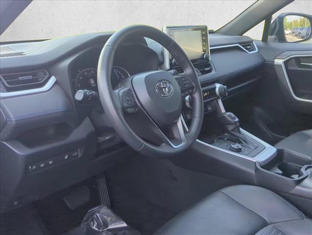 Used 2021 Toyota RAV4 XSE w/ XSE Grade Weather Package AWD/4WD image 9