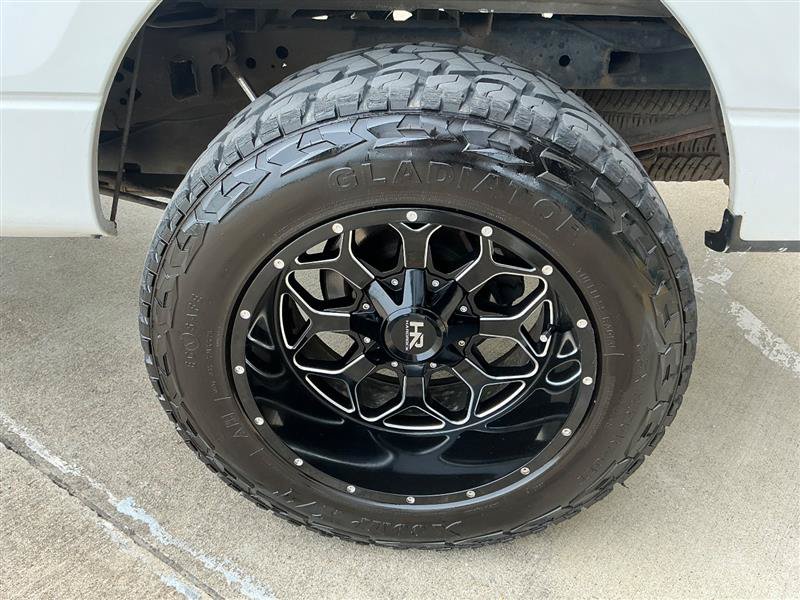 Used 2014 Ford F150 XLT w/ Equipment Group 301A Mid AWD/4WD image 23