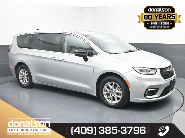 Used 2024 Chrysler Pacifica Touring-L