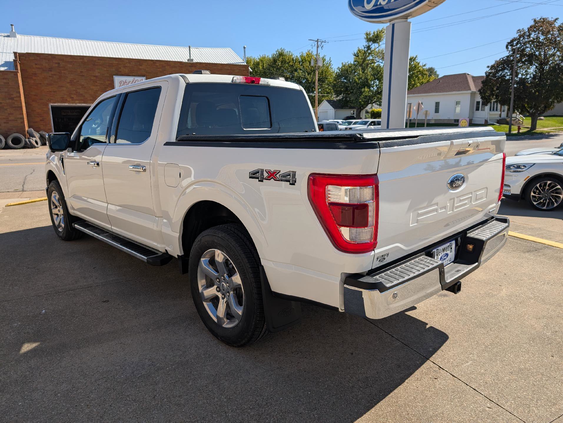 Used 2022 Ford F150 Lariat image 9