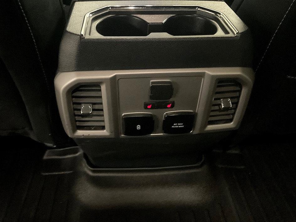 Used 2022 Ford F350 Lariat w/ Lariat Value Package image 31