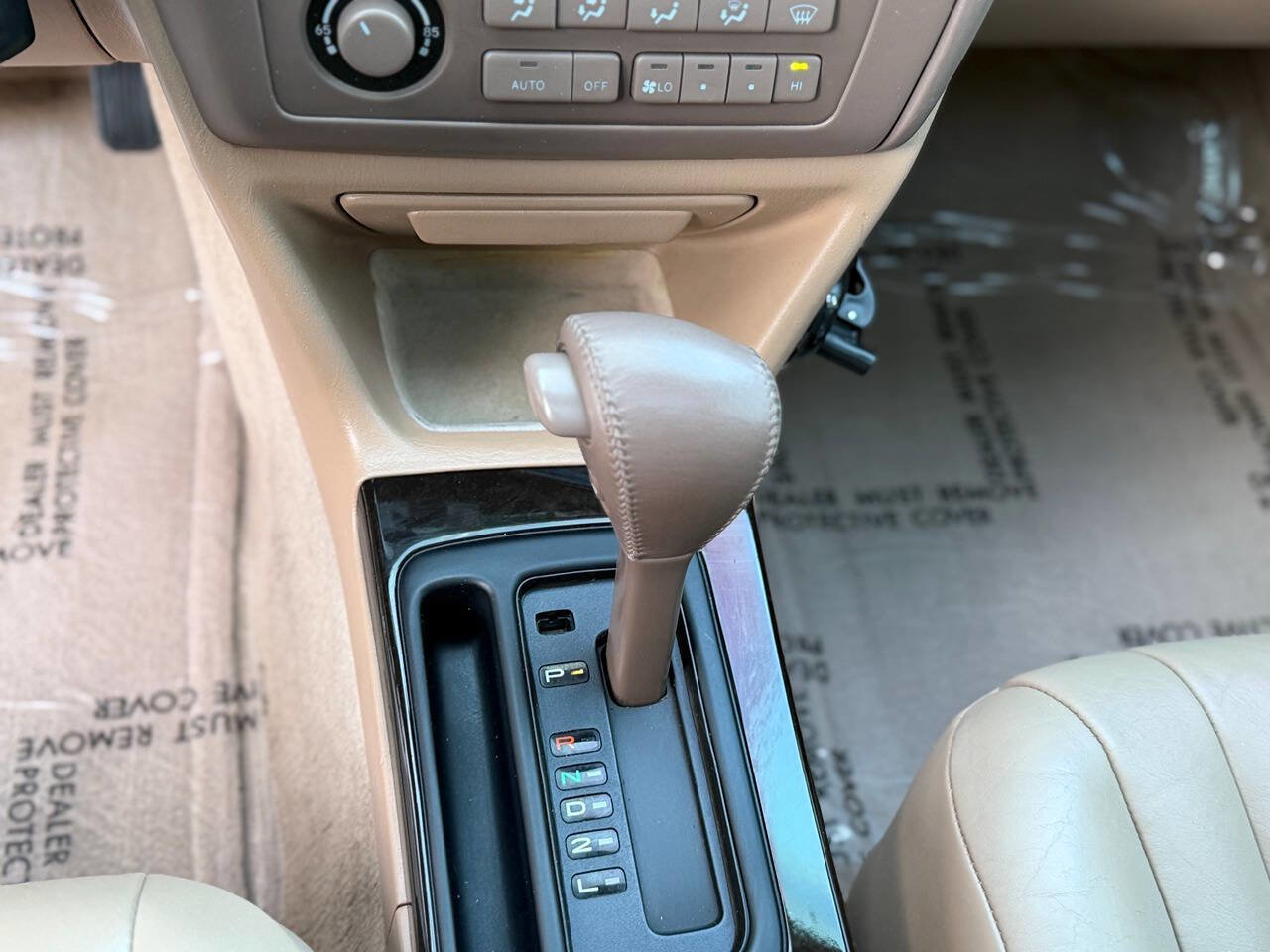 Used 1996 Toyota Avalon XLS image 14