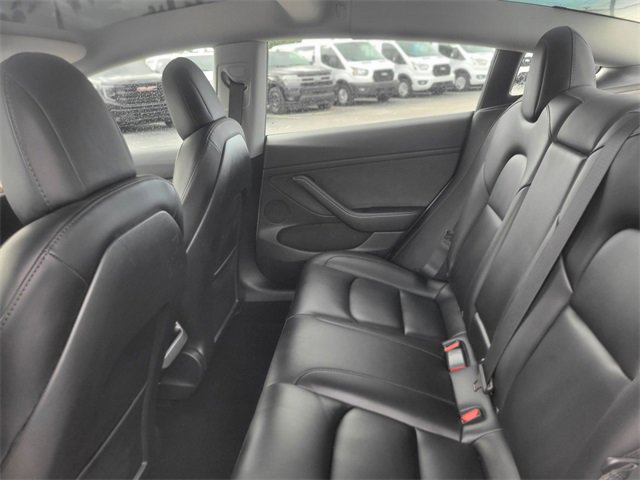 Used 2023 Tesla Model 3 Standard Range image 10