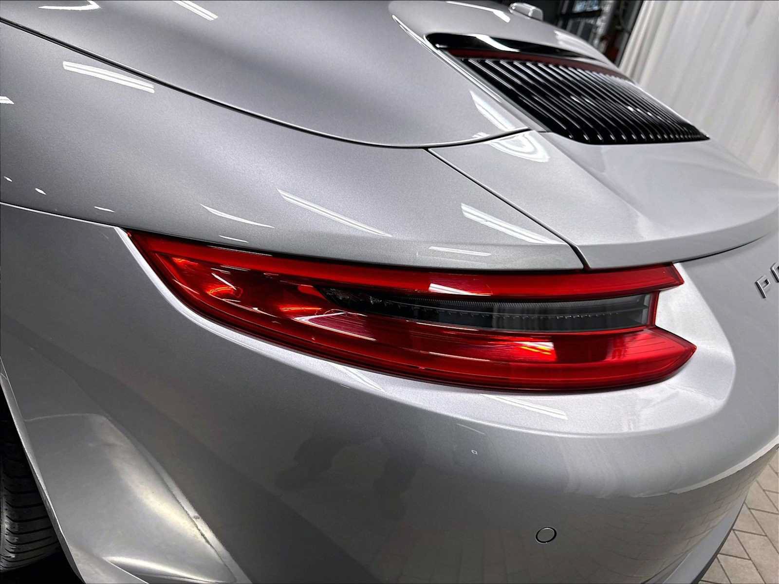 Used 2017 Porsche 911 Carrera S RWD image 33