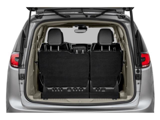 Certified 2024 Chrysler Pacifica Limited w/ Uconnect Theater Family Group image 11