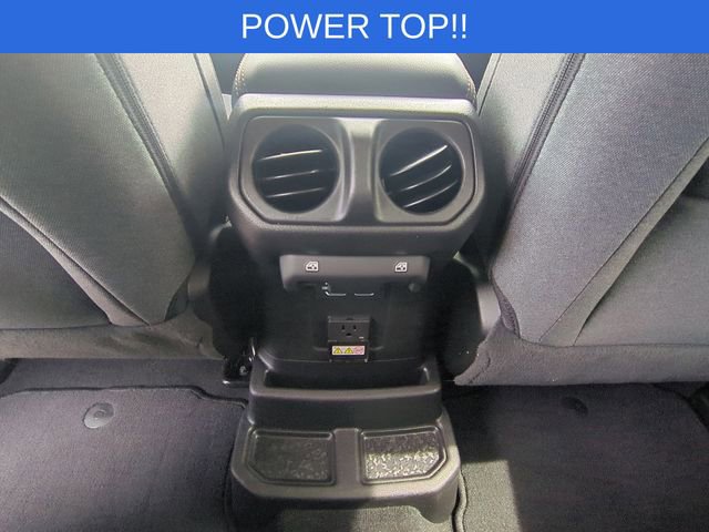 Used 2025 Jeep Wrangler Unlimited Sahara w/ Safety Group image 26