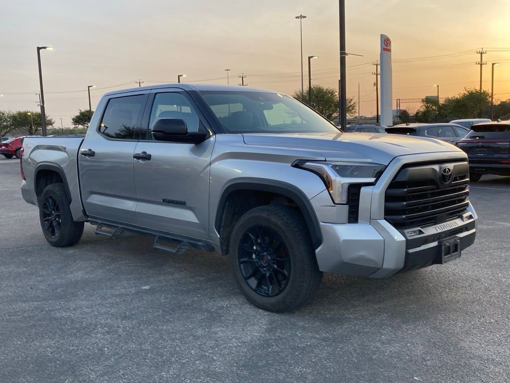 Used 2022 Toyota Tundra SR5 image 3