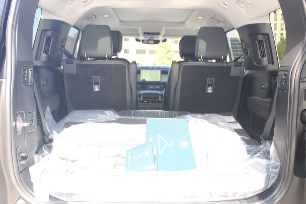 New 2025 Land Rover Defender 130 S image 12