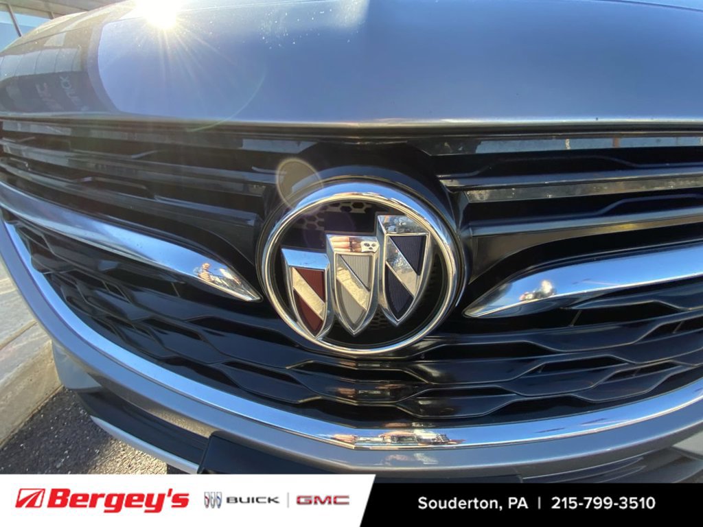 Used 2023 Buick Encore GX Preferred w/ Cold Weather Comfort Package AWD/4WD image 33