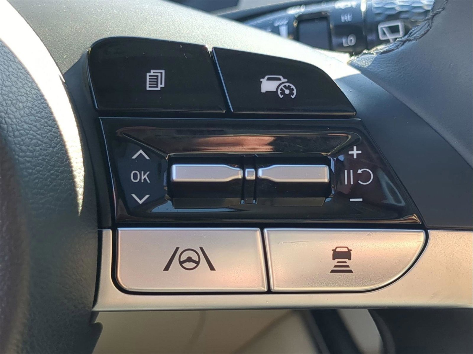 Used 2023 Hyundai Tucson SEL w/ Convenience Package image 35