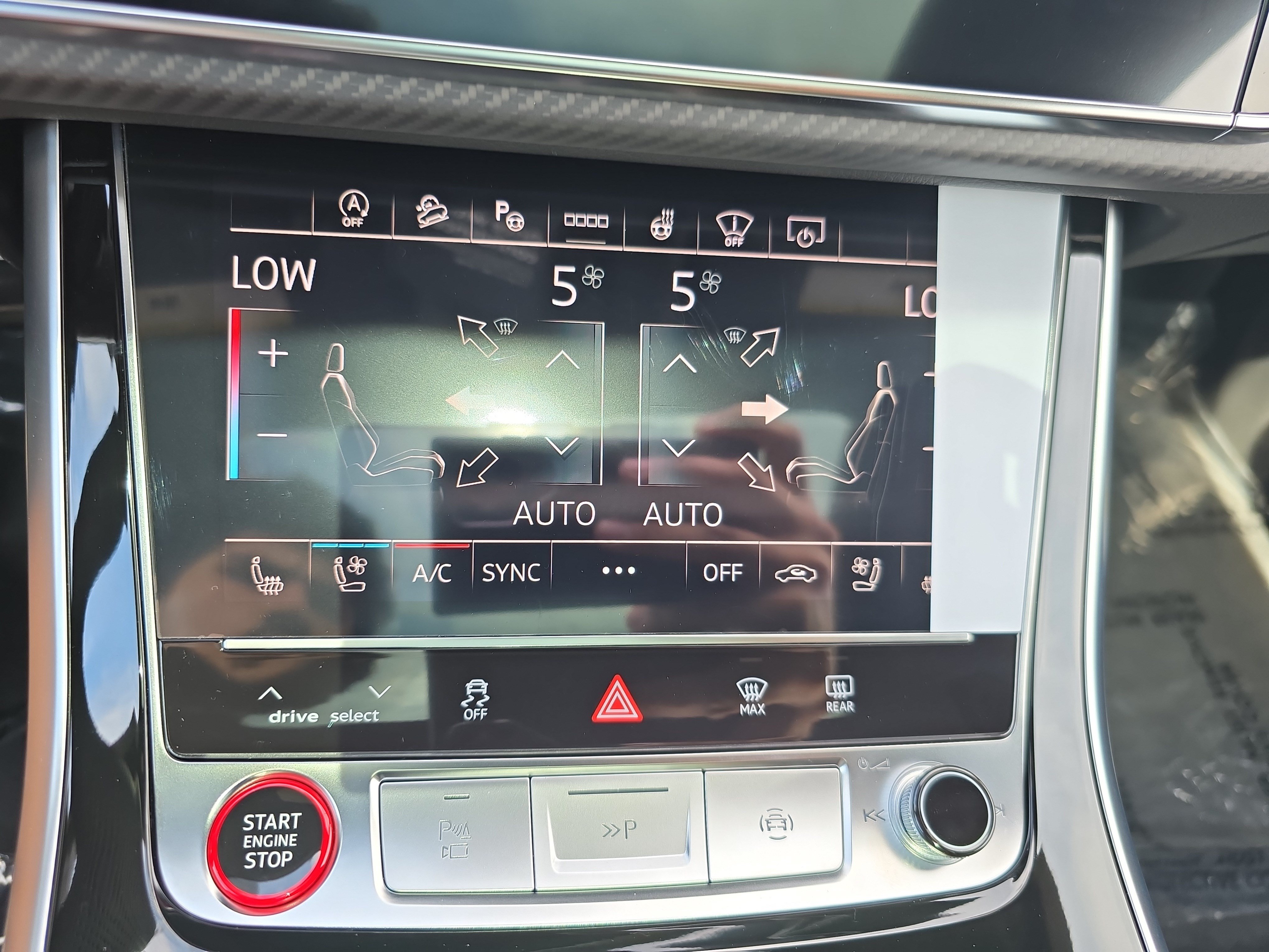 New 2026 Audi SQ8 Prestige AWD/4WD image 19
