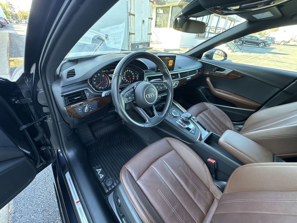 Used 2018 Audi A4 2.0T Premium w/ Convenience Package image 10