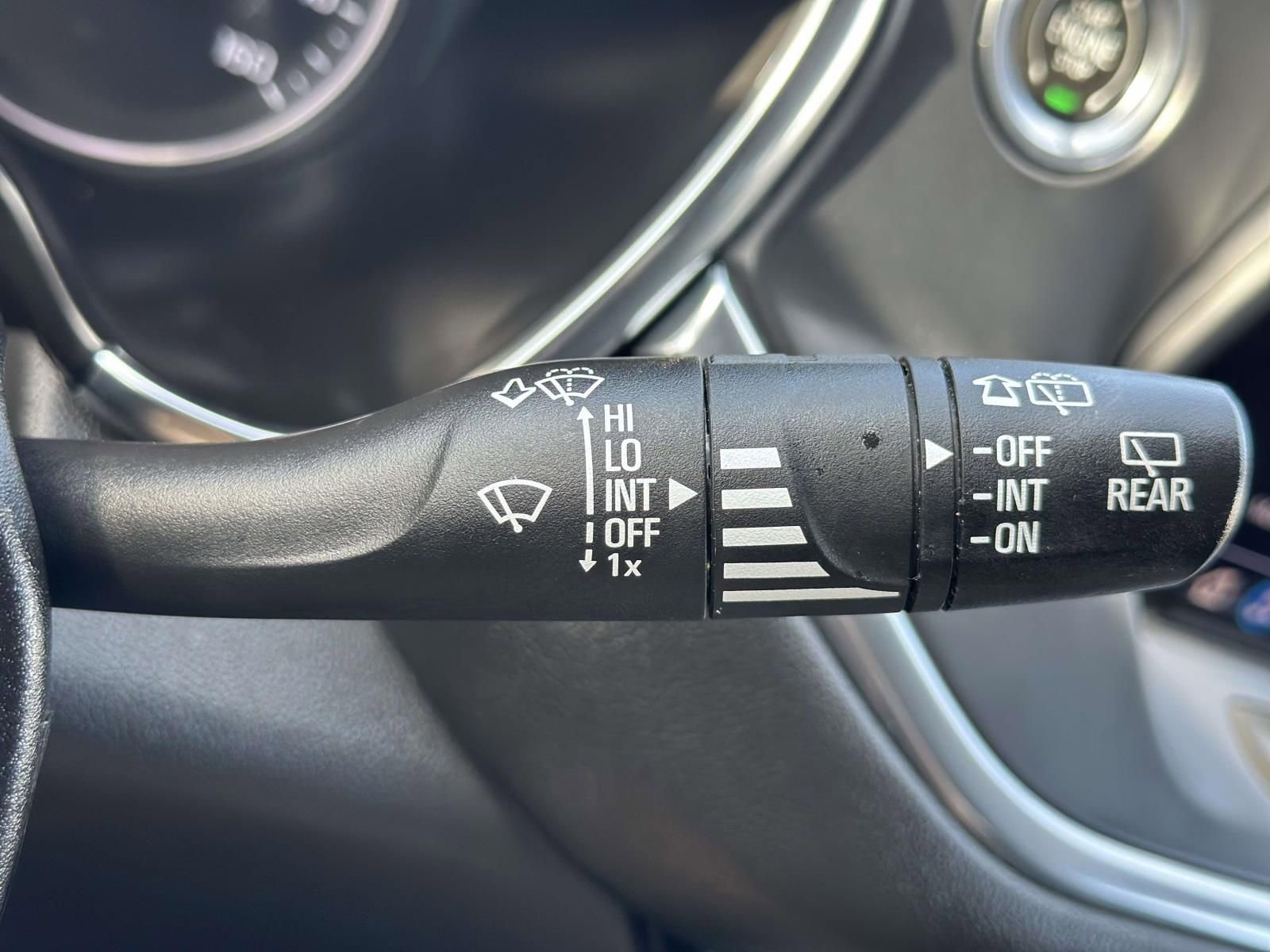 Certified 2019 Chevrolet Blazer LT image 17