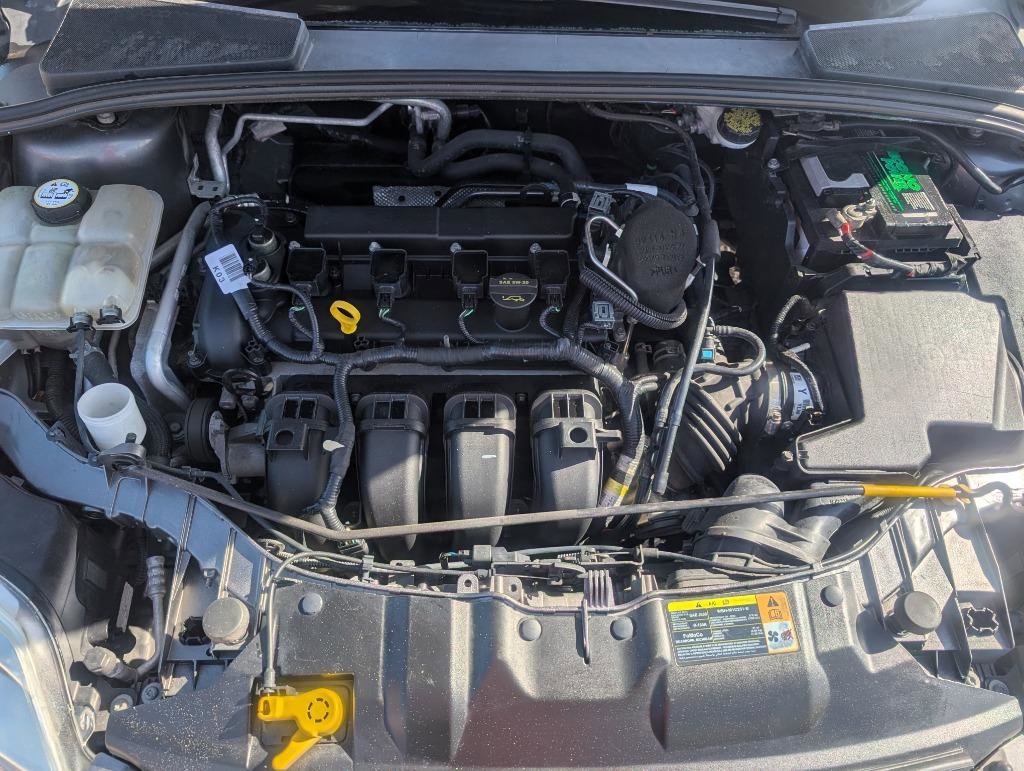 Used 2012 Ford Focus SE image 16