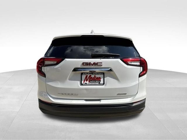 Used 2023 GMC Terrain SLE AWD/4WD image 6