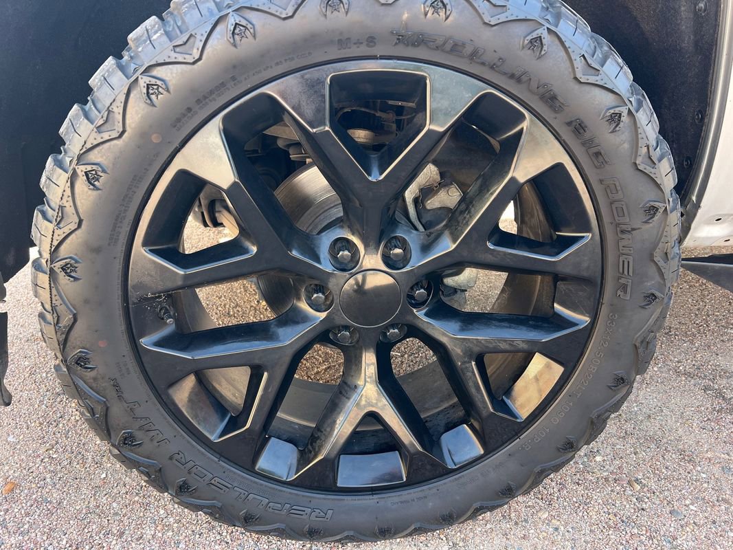 Used 2015 Chevrolet Silverado 1500 LT w/ All Star Edition image 9