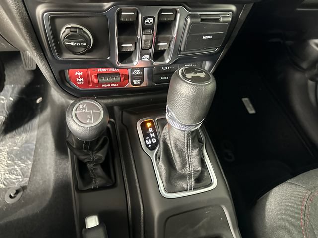 New 2026 Jeep Wrangler Unlimited Rubicon AWD/4WD image 31