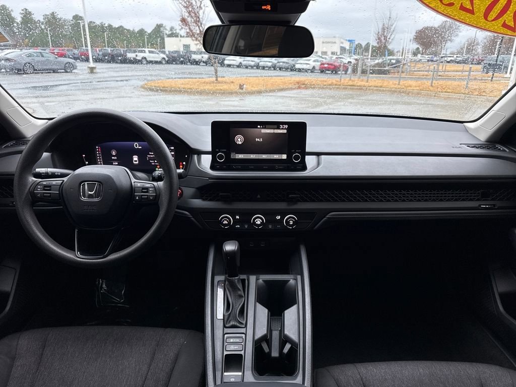 Used 2023 Honda Accord LX image 16